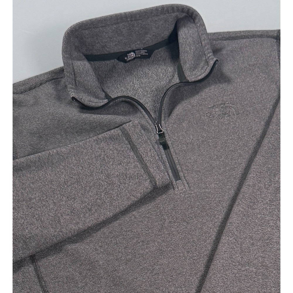 The North Face TKA Glacier 1/4-Zip Gray Mens Fleece Mock-Neck Pullover - Medium